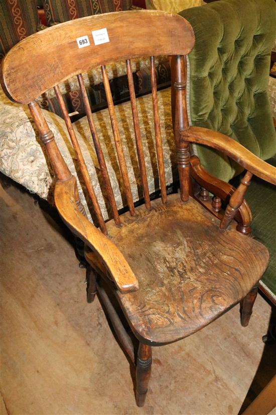 Late Victorian comb back Windsor chair